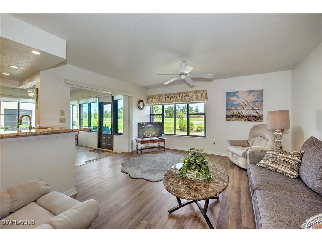 5925 Trailwinds Drive #911 Fort Myers FL 33907 225029961 image1