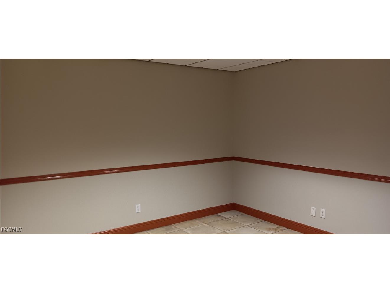 5929 Youngquist Road #5 Fort Myers FL 33912 2025019821 image10