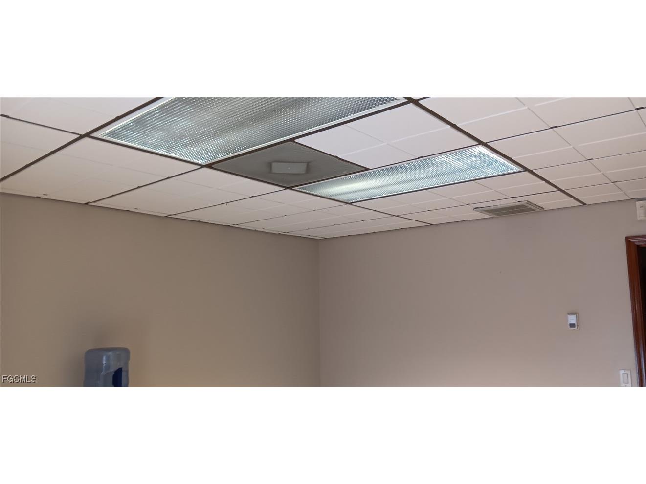 5929 Youngquist Road #5 Fort Myers FL 33912 2025019821 image6