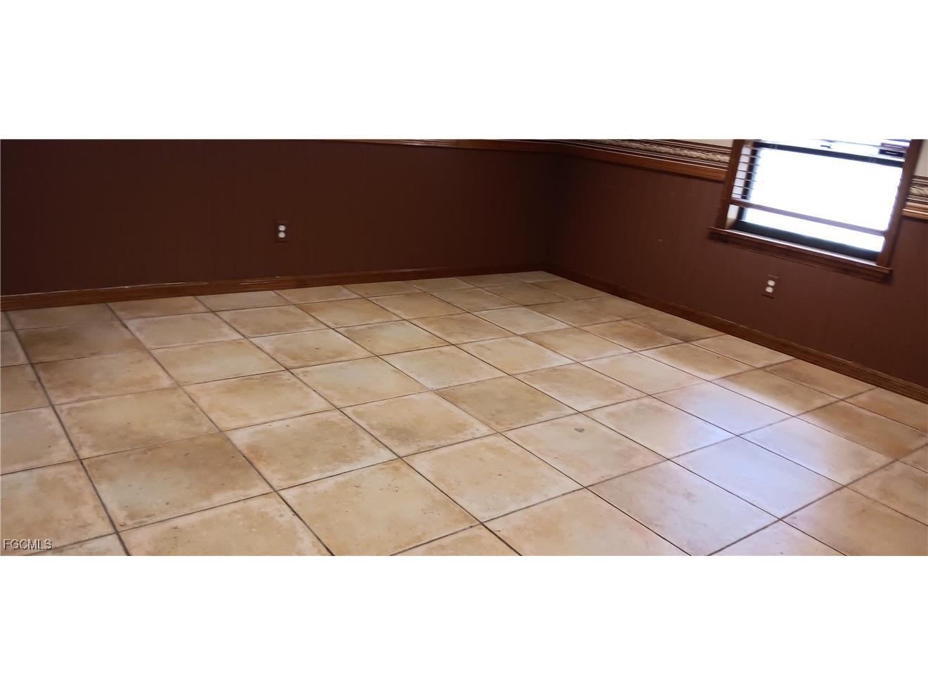 5929 Youngquist Road #5 Fort Myers FL 33912 2025019821 image8