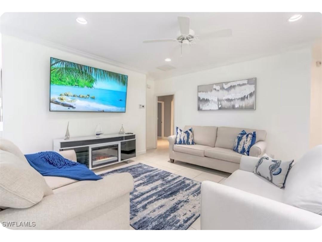 593 106th Avenue N Naples FL 34108 225070651 image10