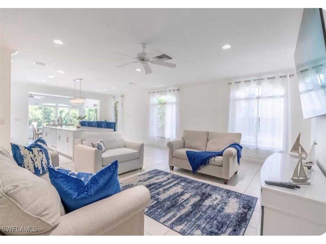 593 106th Avenue N Naples FL 34108 225070651 image3