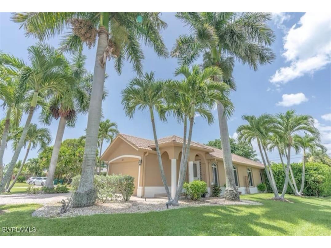 593 106th Avenue N Naples FL 34108 225070651 image6