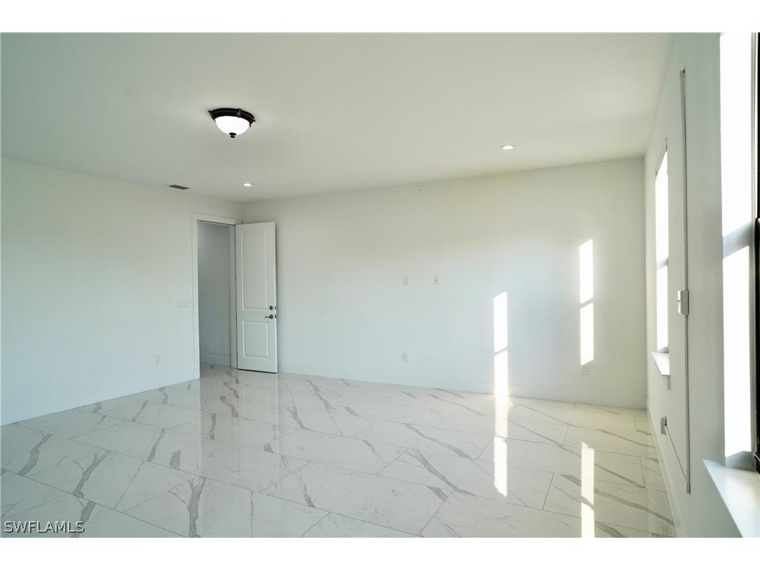 593 39th Avenue NW Naples FL 34120 226009921 image14