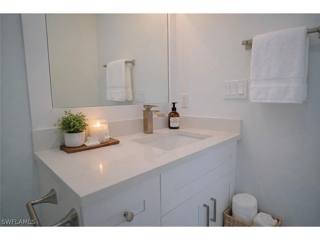 593 39th Avenue NW Naples FL 34120 226009921 image23