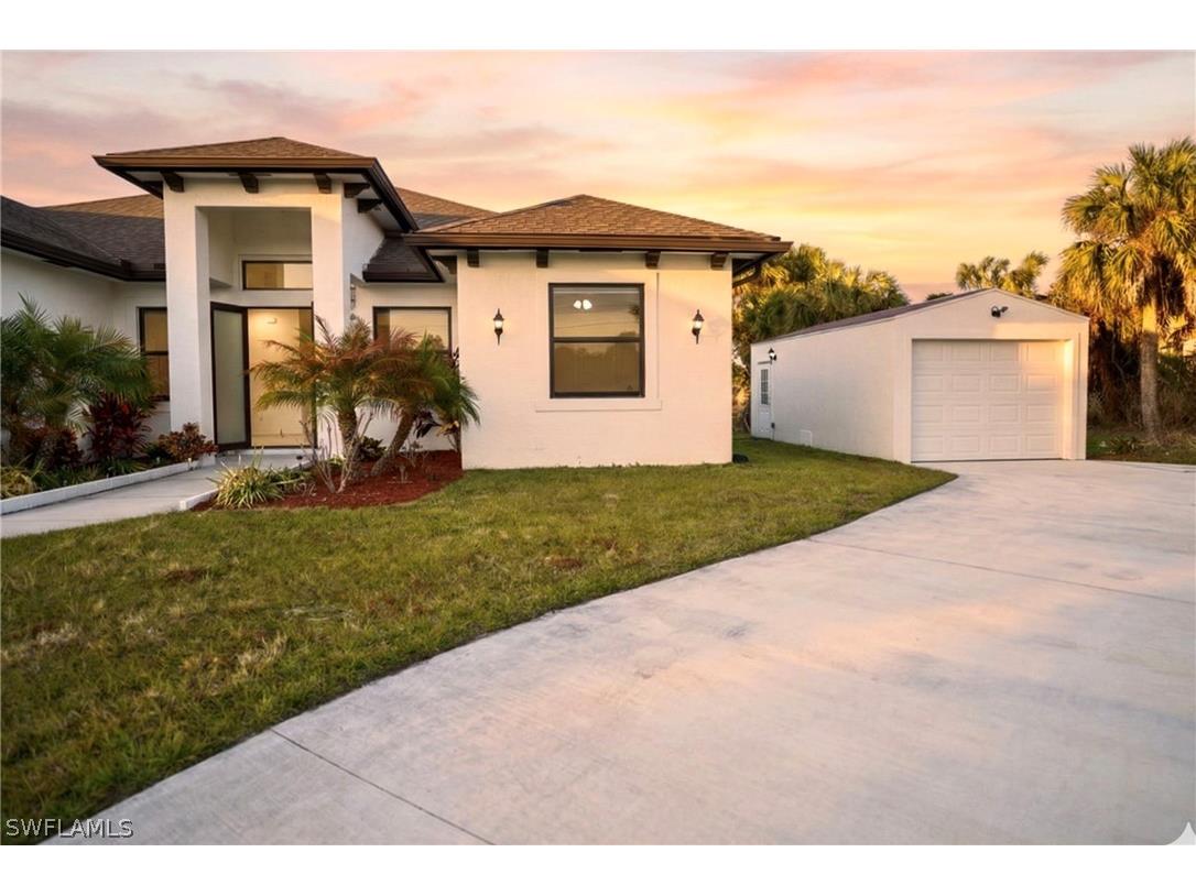593 39th Avenue NW Naples FL 34120 226009921 image32