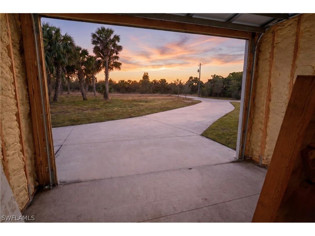 593 39th Avenue NW Naples FL 34120 226009921 image34
