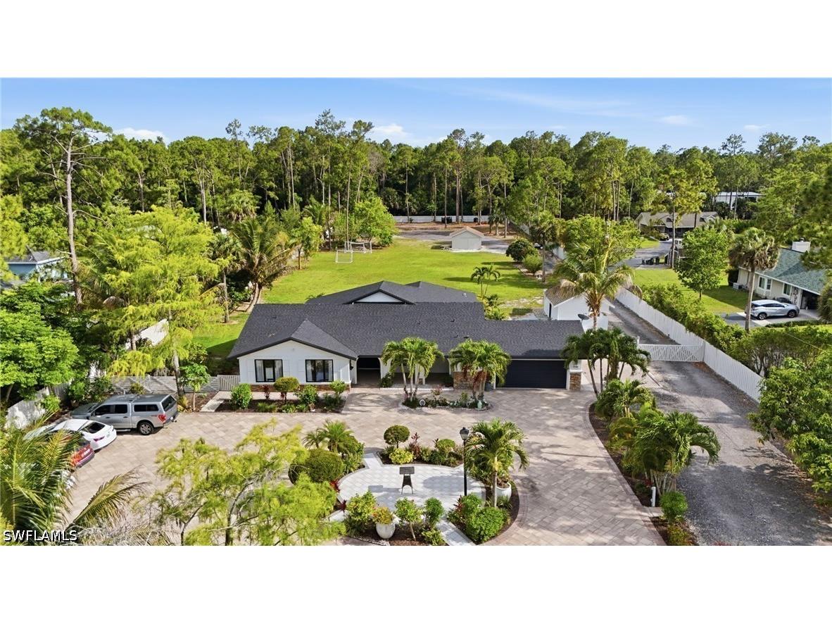 5930 Sea Grass Lane Naples FL 34116 226019549 image1