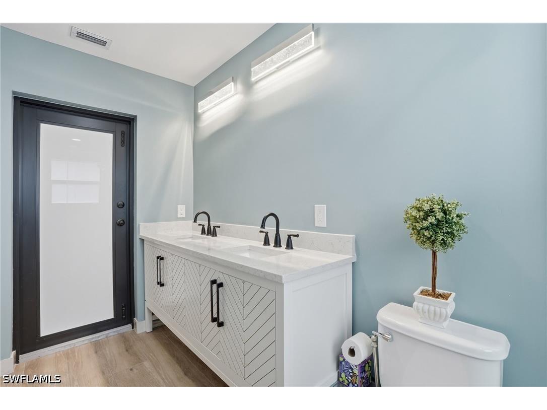 5930 Sea Grass Lane Naples FL 34116 226019549 image31