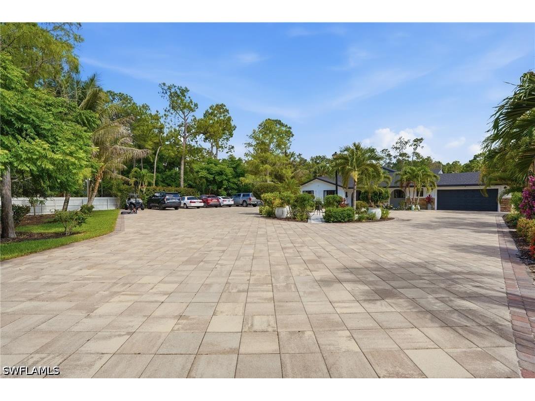 5930 Sea Grass Lane Naples FL 34116 226019549 image4