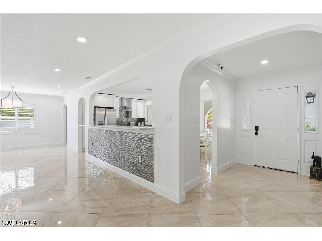 5930 Sea Grass Lane Naples FL 34116 226019549 image8