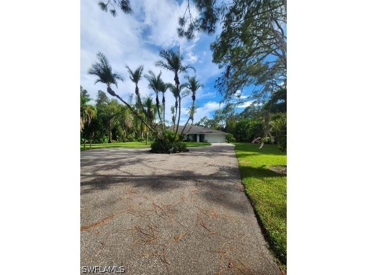 5930 Spanish Oaks Lane Naples FL 34119 226016695 image1