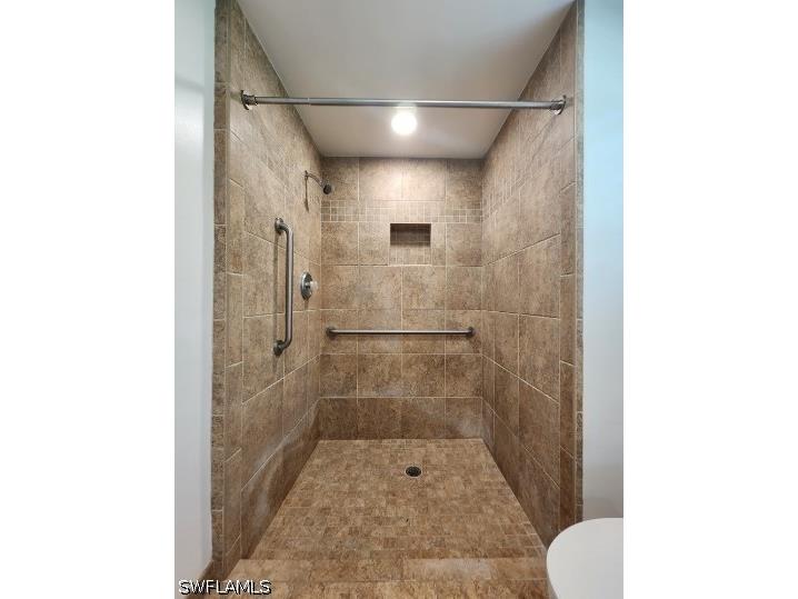5930 Spanish Oaks Lane Naples FL 34119 226016695 image15