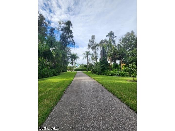 5930 Spanish Oaks Lane Naples FL 34119 226016695 image2