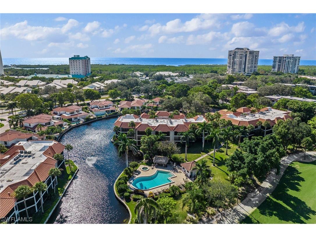 5930 Via Lugano #302 Naples FL 34108 223066347 image1