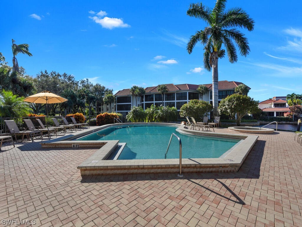 5930 Via Lugano #305 Naples FL 34108 223079047 image1