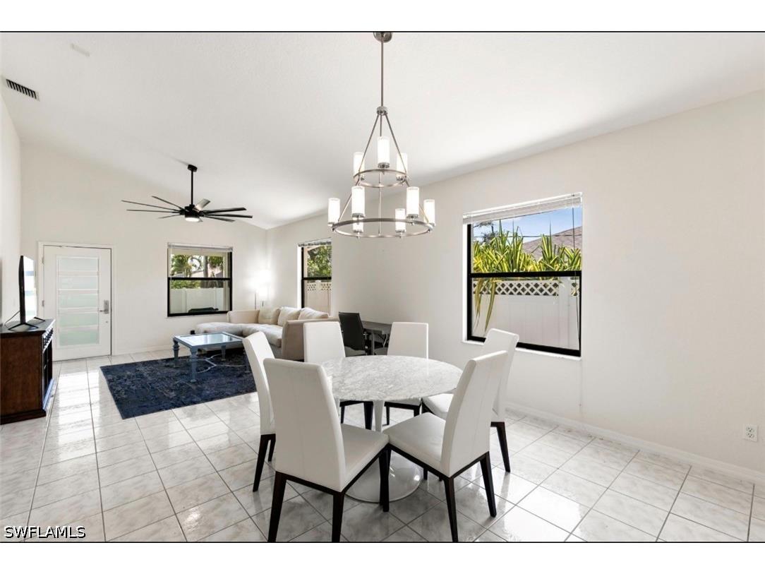 594 108th Avenue N Naples FL 34108 226020219 image8