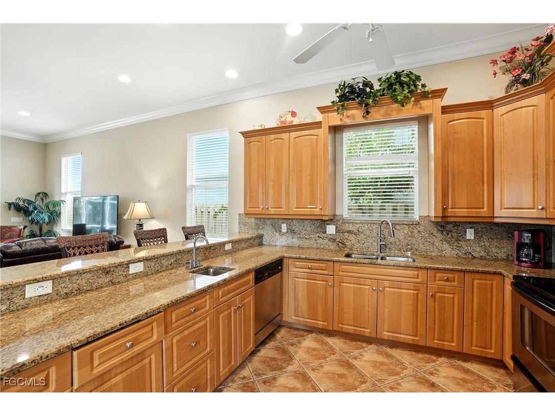594 110th Avenue N Naples FL 34108 2025000796 image13