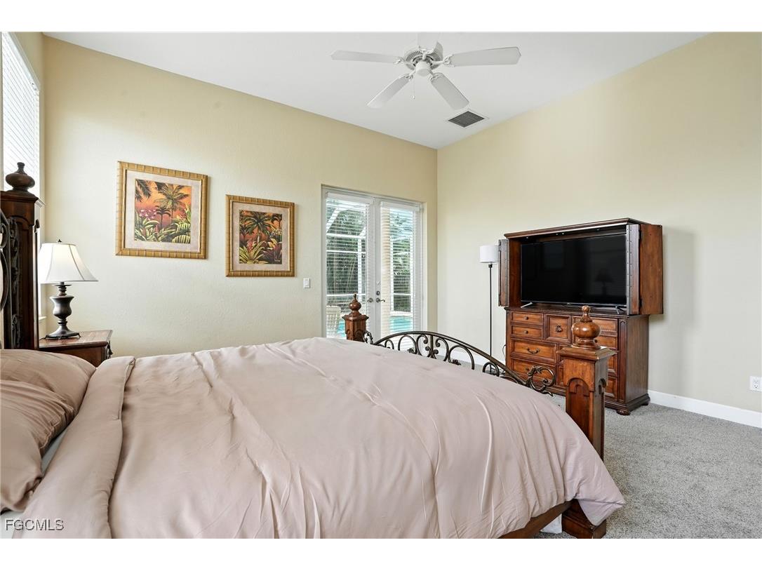 594 110th Avenue N Naples FL 34108 2025000796 image22