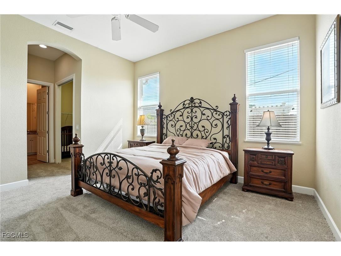 594 110th Avenue N Naples FL 34108 2025000796 image23