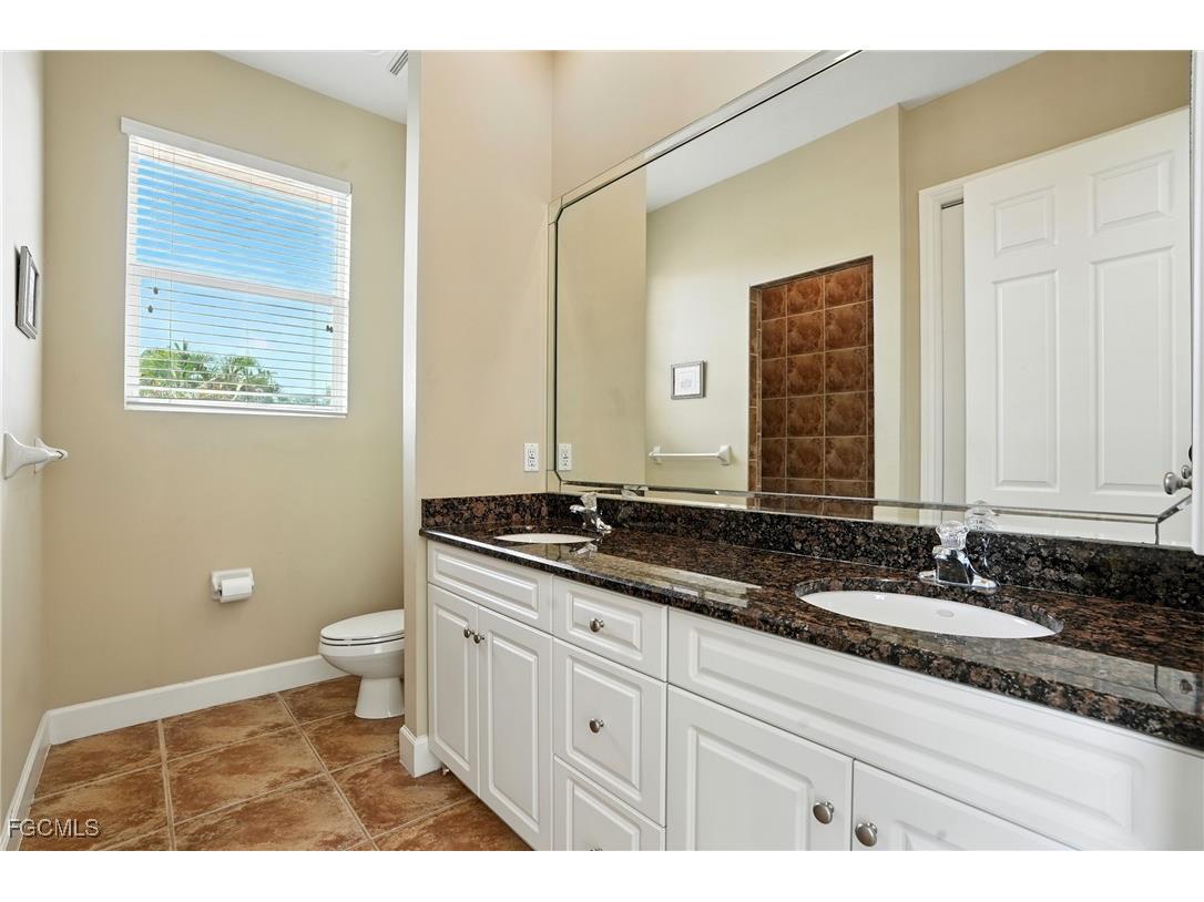 594 110th Avenue N Naples FL 34108 2025000796 image29