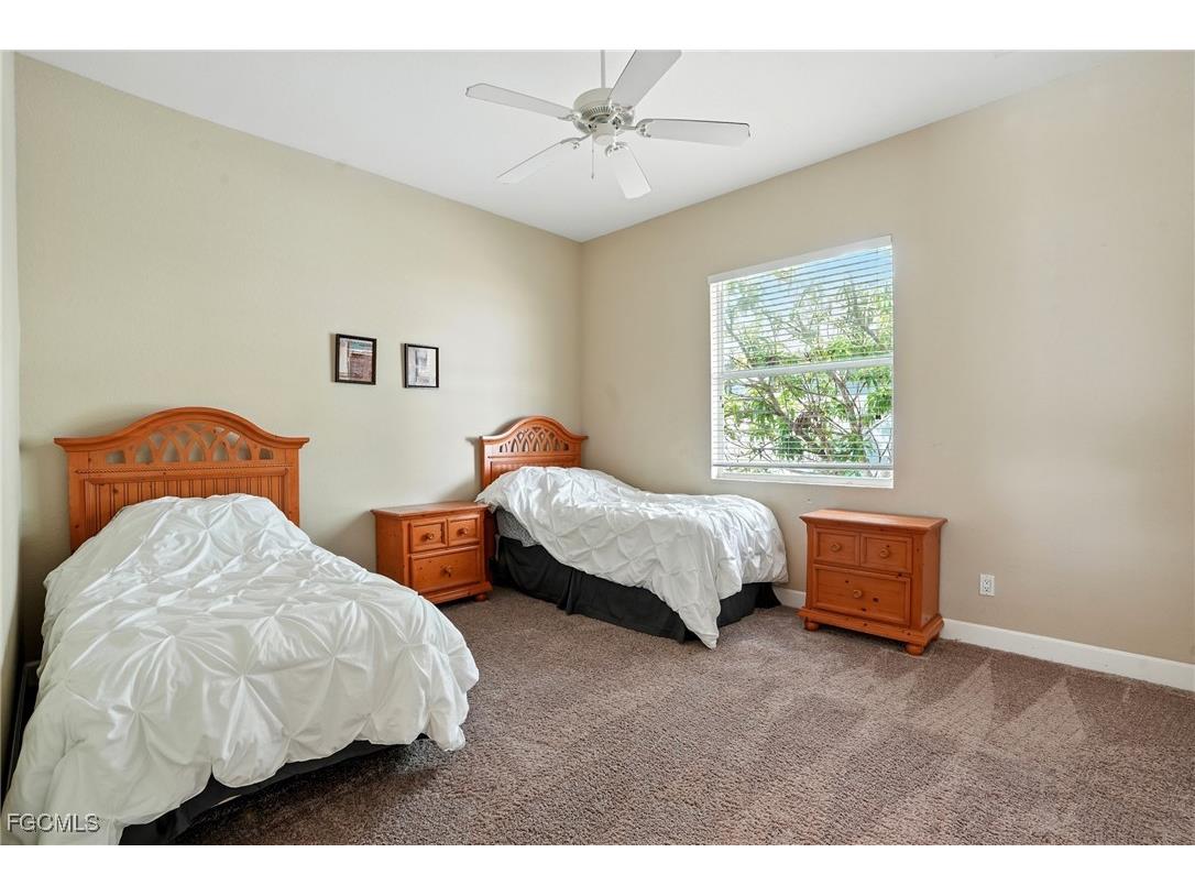 594 110th Avenue N Naples FL 34108 2025000796 image31