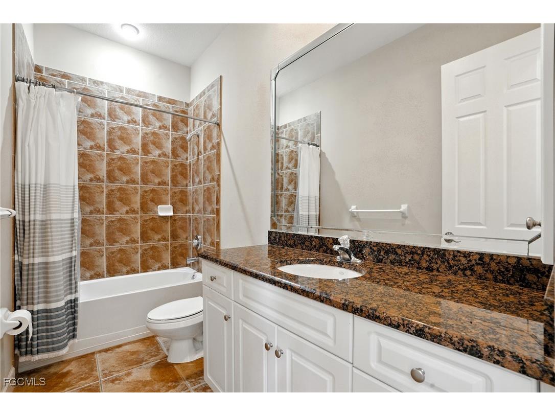 594 110th Avenue N Naples FL 34108 2025000796 image33