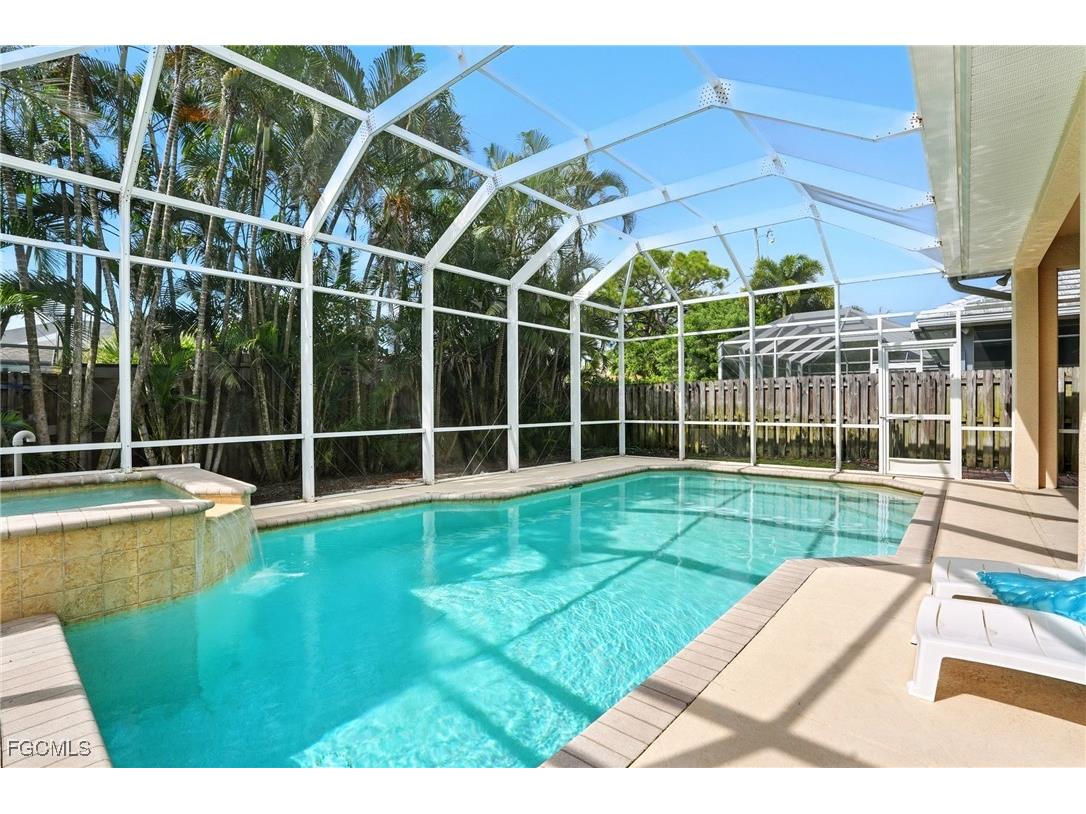594 110th Avenue N Naples FL 34108 2025000796 image46