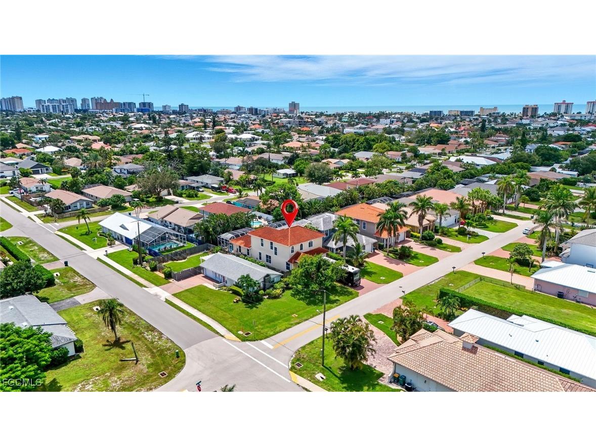 594 110th Avenue N Naples FL 34108 2025000796 image49
