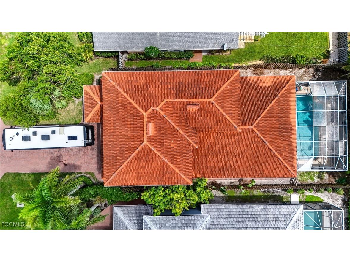 594 110th Avenue N Naples FL 34108 2025000796 image50