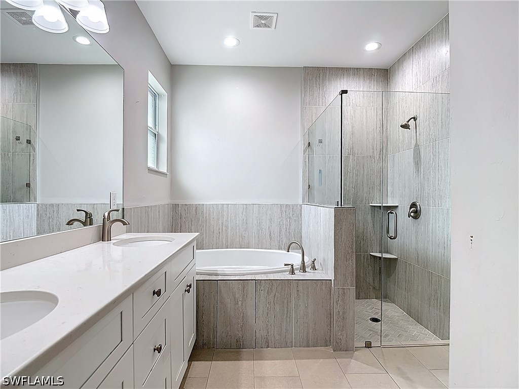 594 31st Street NW Naples FL 34120 226015349 image13