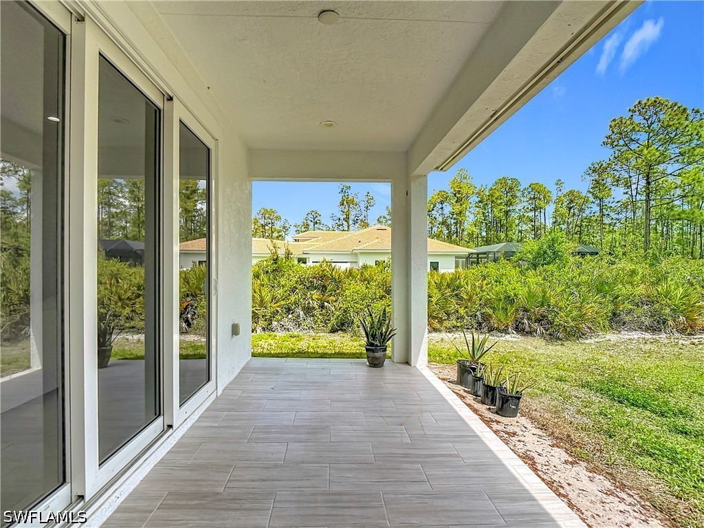 594 31st Street NW Naples FL 34120 226015349 image27