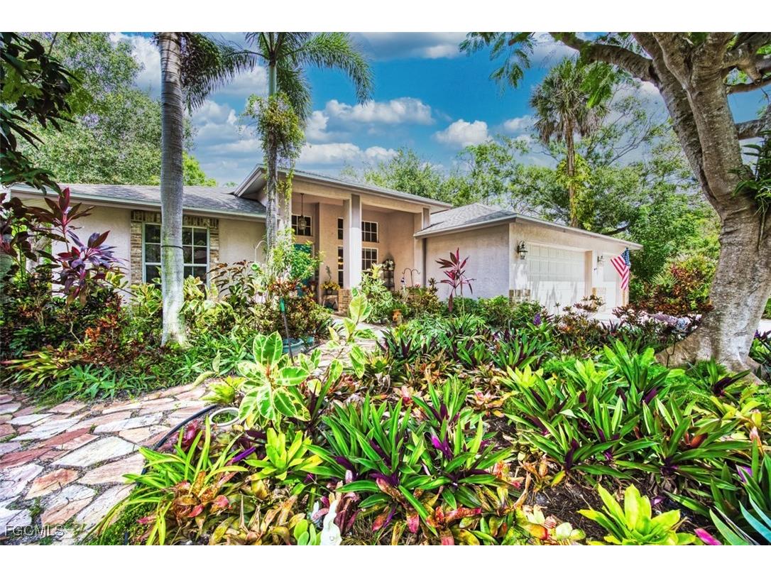 5940 Grey Fox Run Fort Myers FL 33912 2025010777 image1