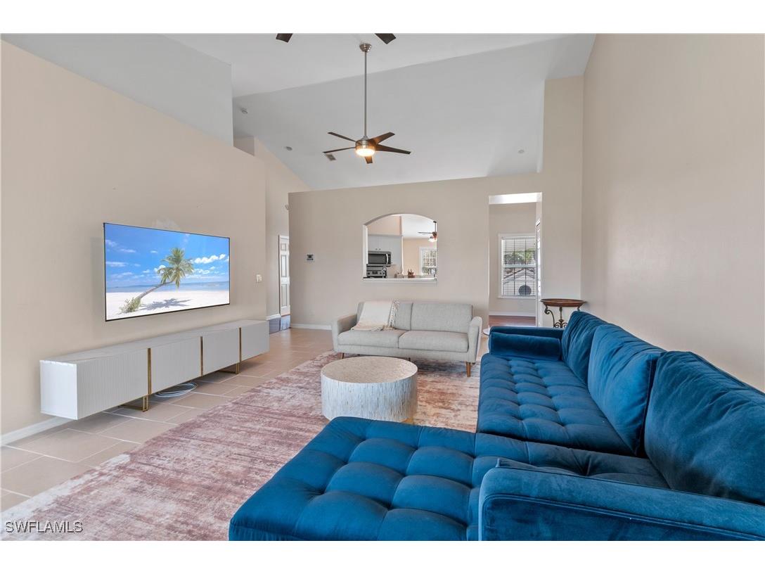 5940 Sand Wedge Lane #1407 Naples FL 34110 225084891 image1