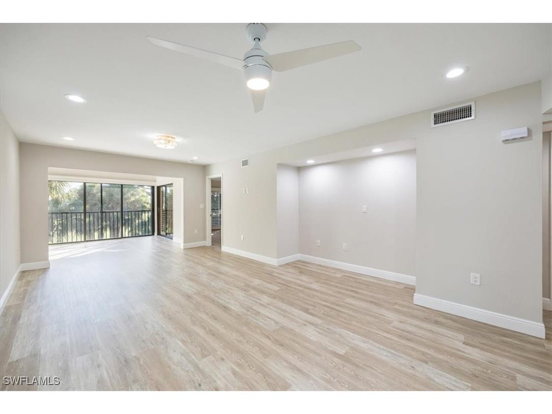 5940 Via Lugano #1-303 Naples FL 34108 225073154 image3