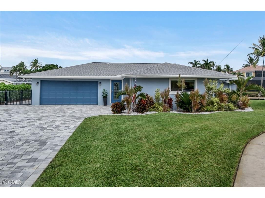 5943 Baker Court Fort Myers FL 33919 2025014686 image1