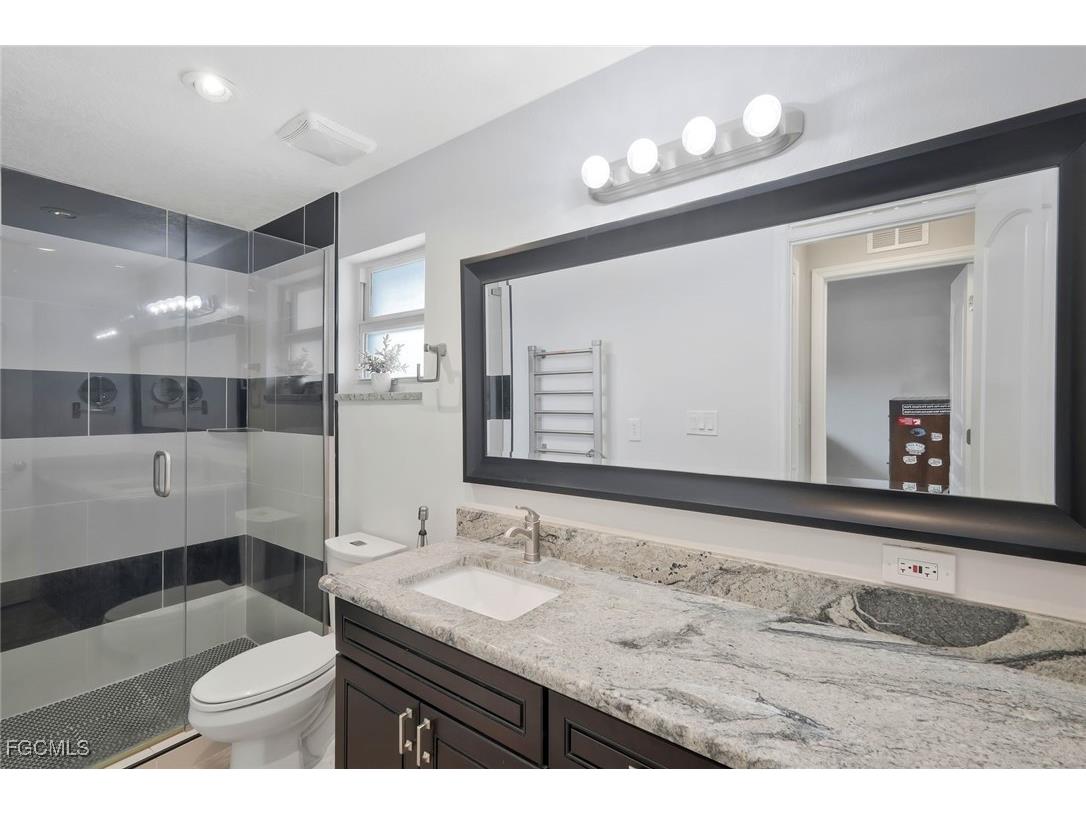 5943 Baker Court Fort Myers FL 33919 2025014686 image20