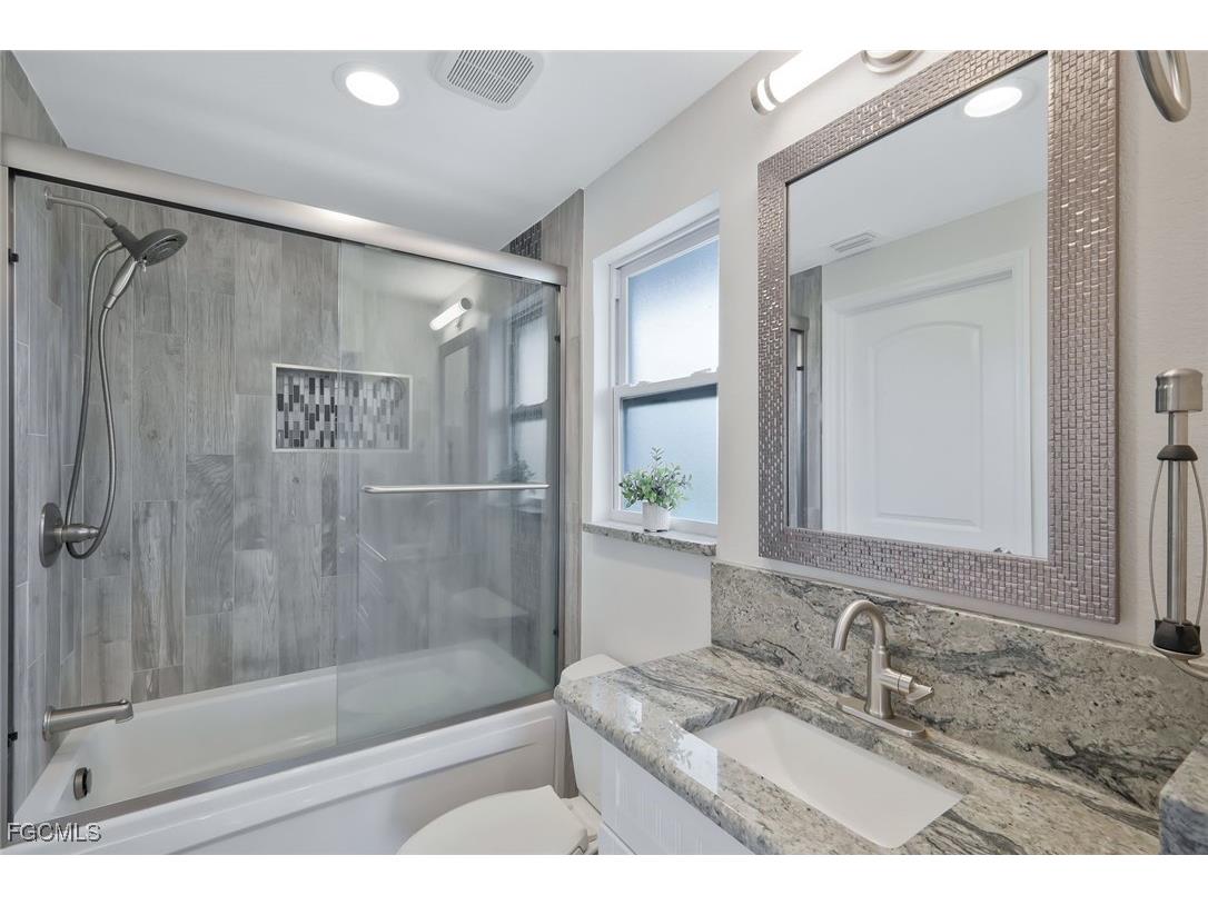 5943 Baker Court Fort Myers FL 33919 2025014686 image22