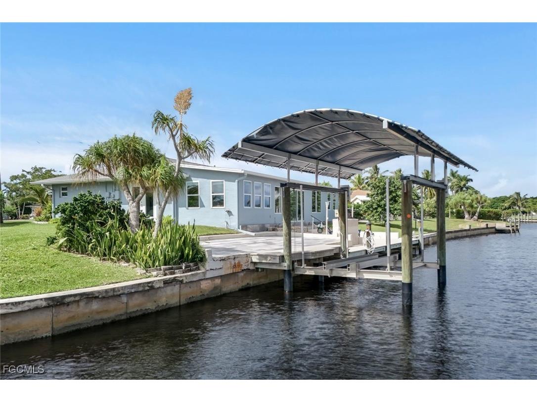 5943 Baker Court Fort Myers FL 33919 2025014686 image36