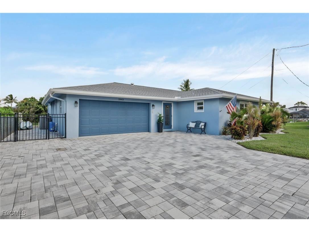 5943 Baker Court Fort Myers FL 33919 2025014686 image4