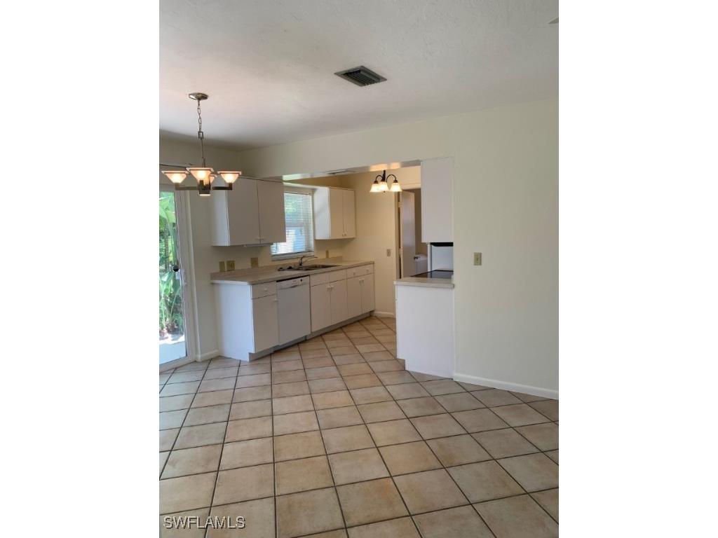 595 101st Avenue N Naples FL 34108 225065389 image13