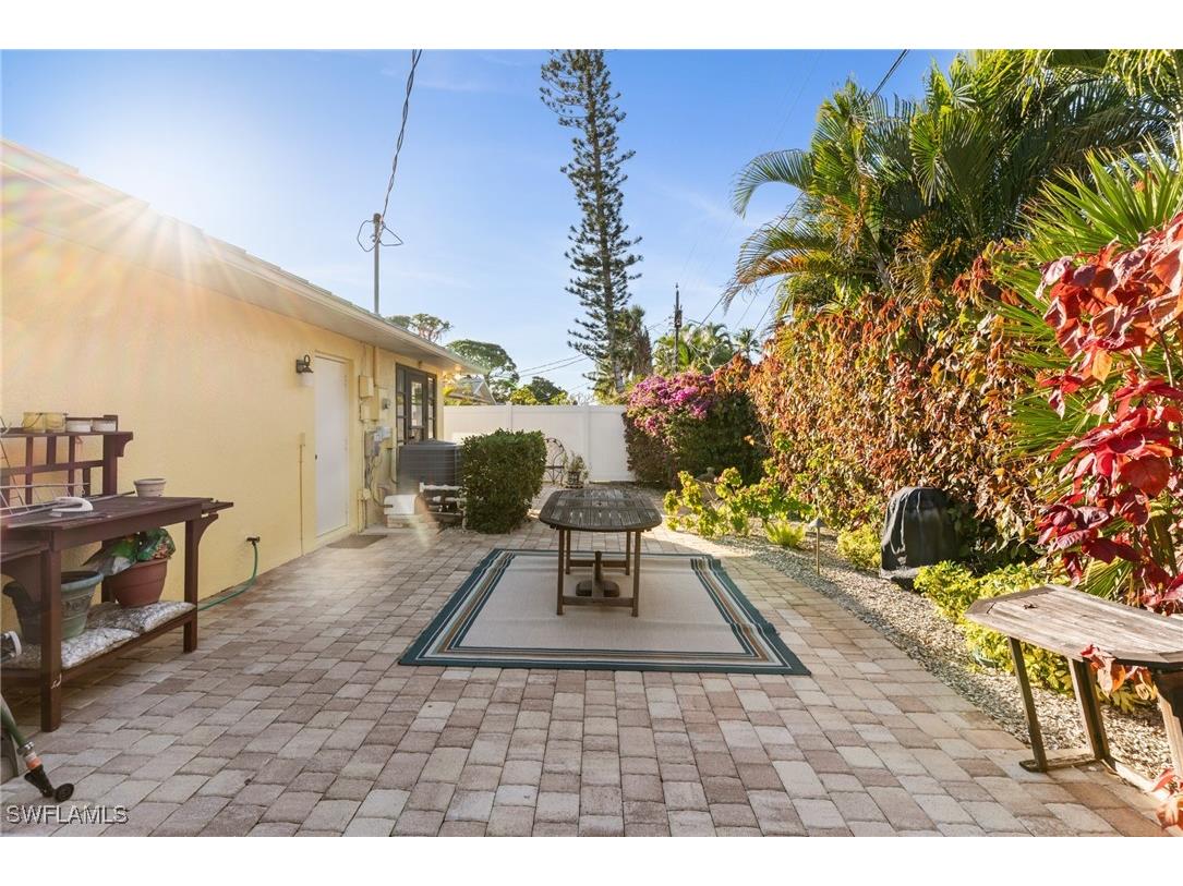595 103rd Avenue N Naples FL 34108 226001663 image13