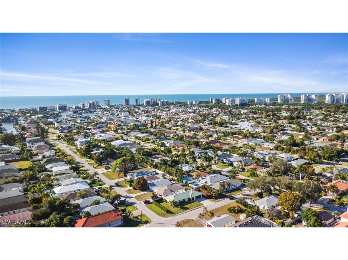 595 103rd Avenue N Naples FL 34108 226001663 image29