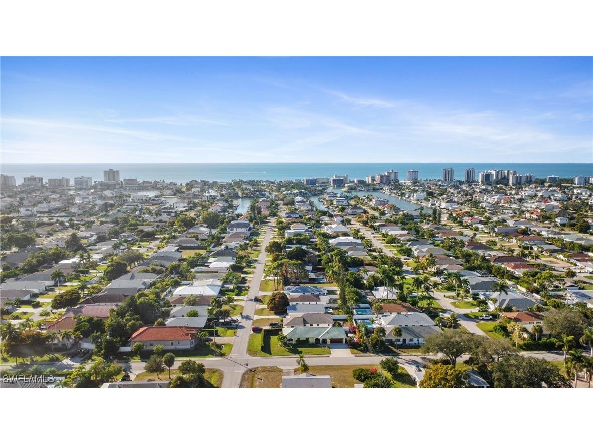 595 103rd Avenue N Naples FL 34108 226001663 image30
