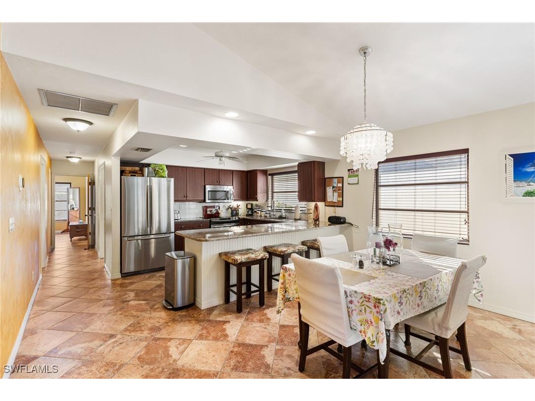 595 103rd Avenue N Naples FL 34108 226001663 image6