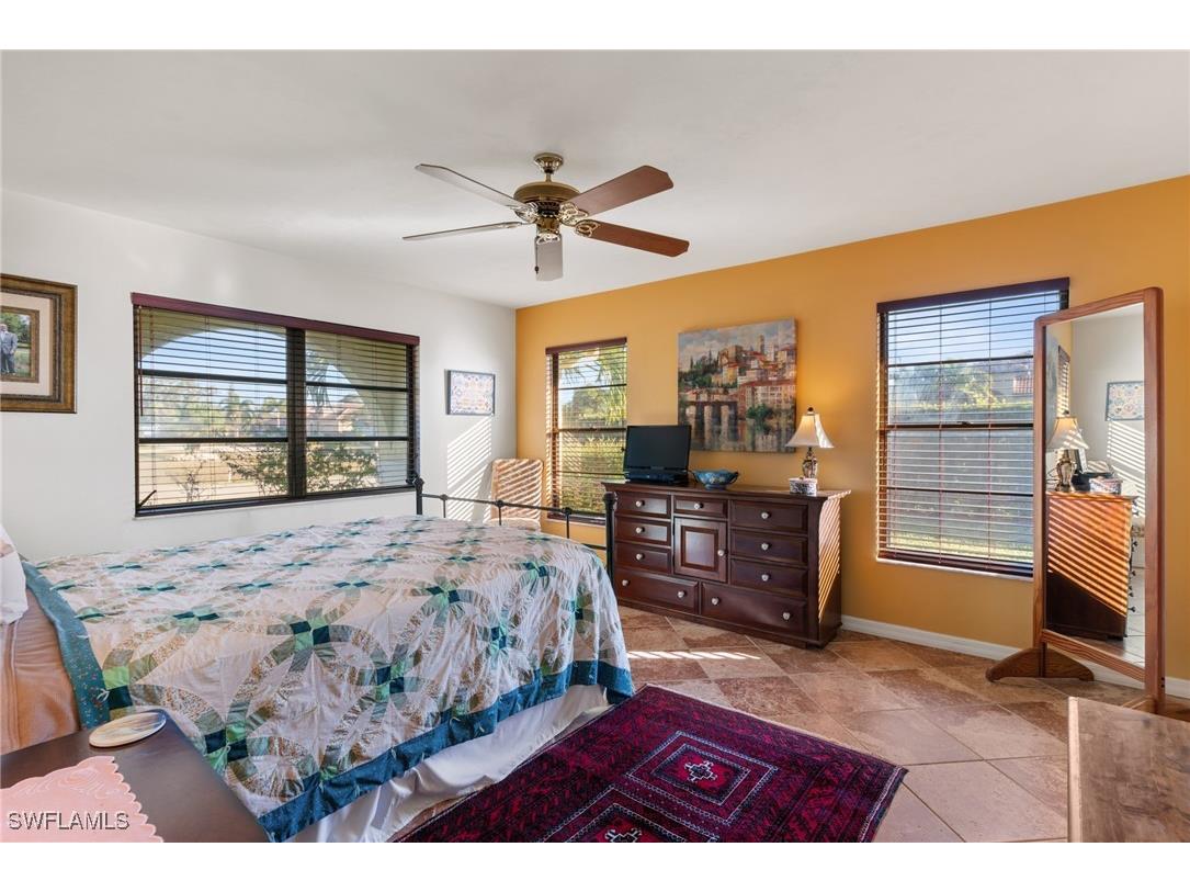 595 103rd Avenue N Naples FL 34108 226001663 image8