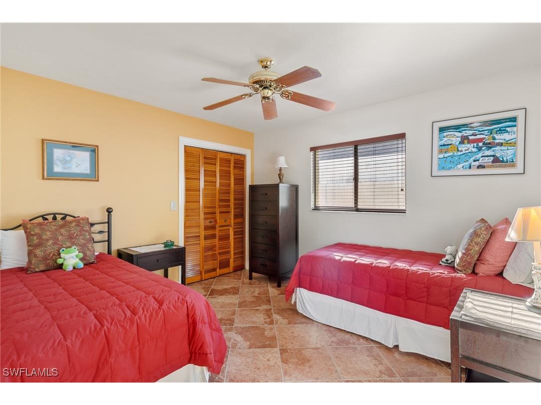 595 103rd Avenue N Naples FL 34108 226001663 image9