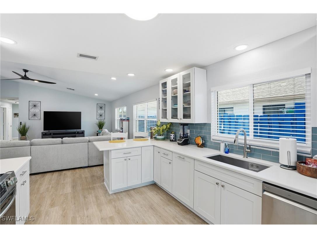 595 109th Avenue N Naples FL 34108 226004837 image18