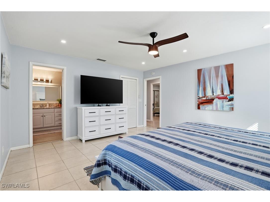 595 109th Avenue N Naples FL 34108 226004837 image24