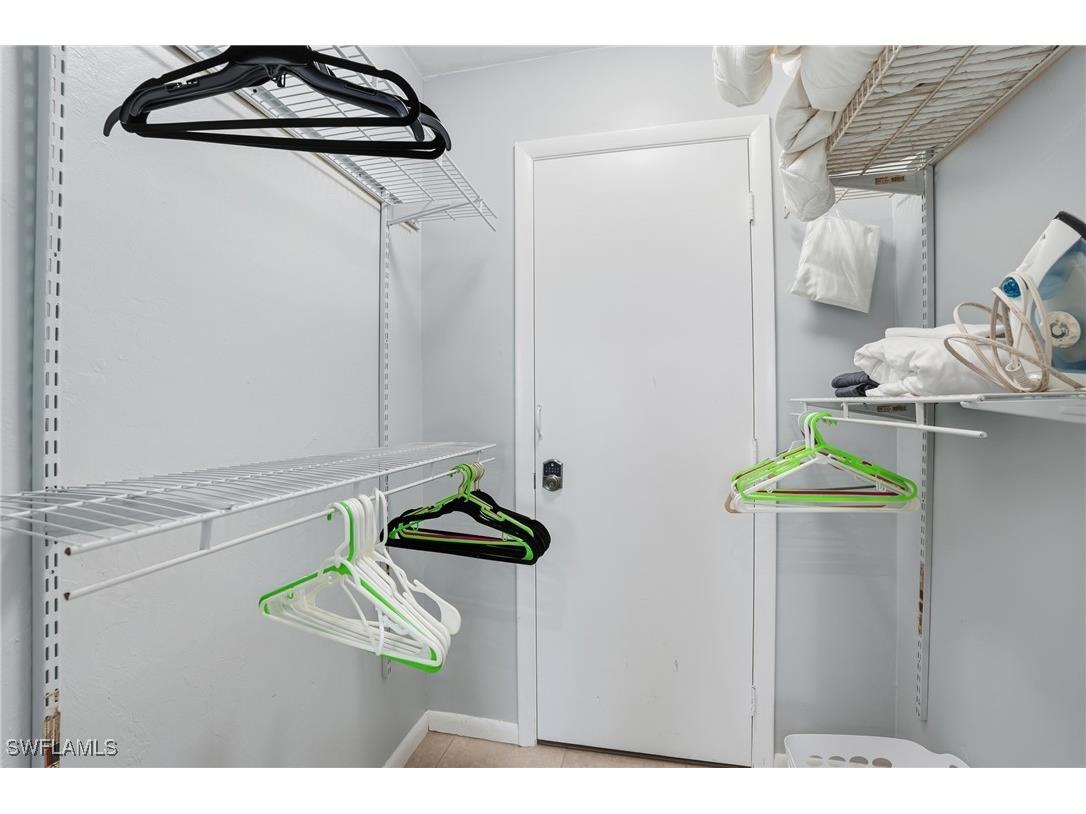 595 109th Avenue N Naples FL 34108 226004837 image27